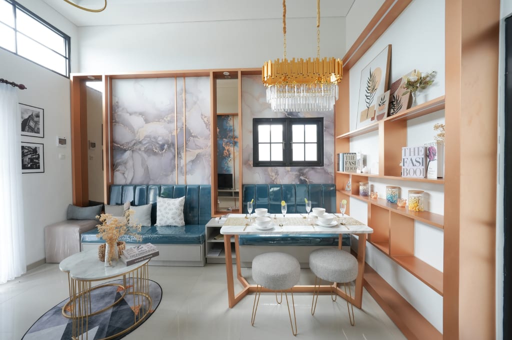 Ruang makan rumah contoh tipe d'Amor di D'Gardenia City Sidoarjo