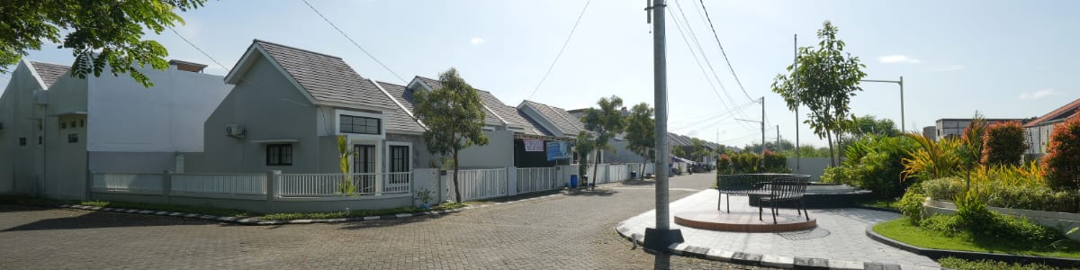 Row Jalan Lebar di kawasan perumahan Prima Garden Estate Sidoarjo