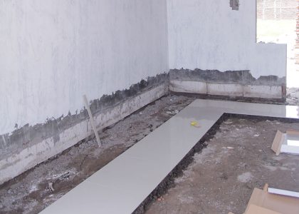 Lantai Granite Tile pada rumah D'Gardenia City Sidoarjo